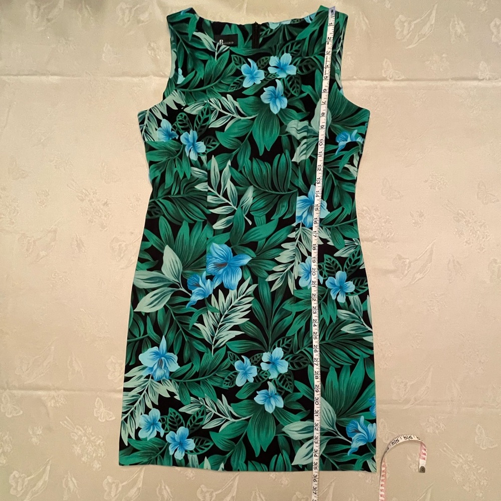 AB Studio - Beautiful, Sleeveless & Tropical Floral Dress - Picture 7 of 7